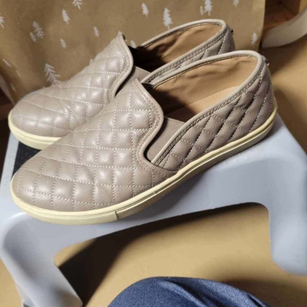 Steve Madden Ecentrq leather‎ Flocked outer size 10 Slip on shoe